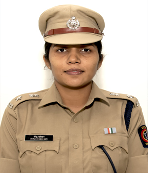 
रितू खोखर   (आय.पी.एस)